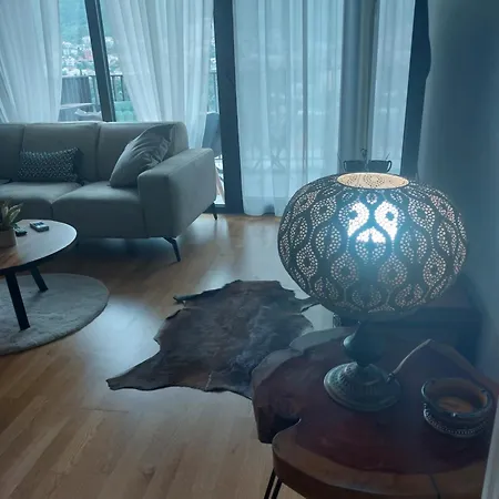 Lina Diamond Apartamento Escópia